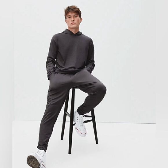 NWT Everlane The ReNew Air Hoodie in Dark Charcoal Size XXL - Picture 14 of 14